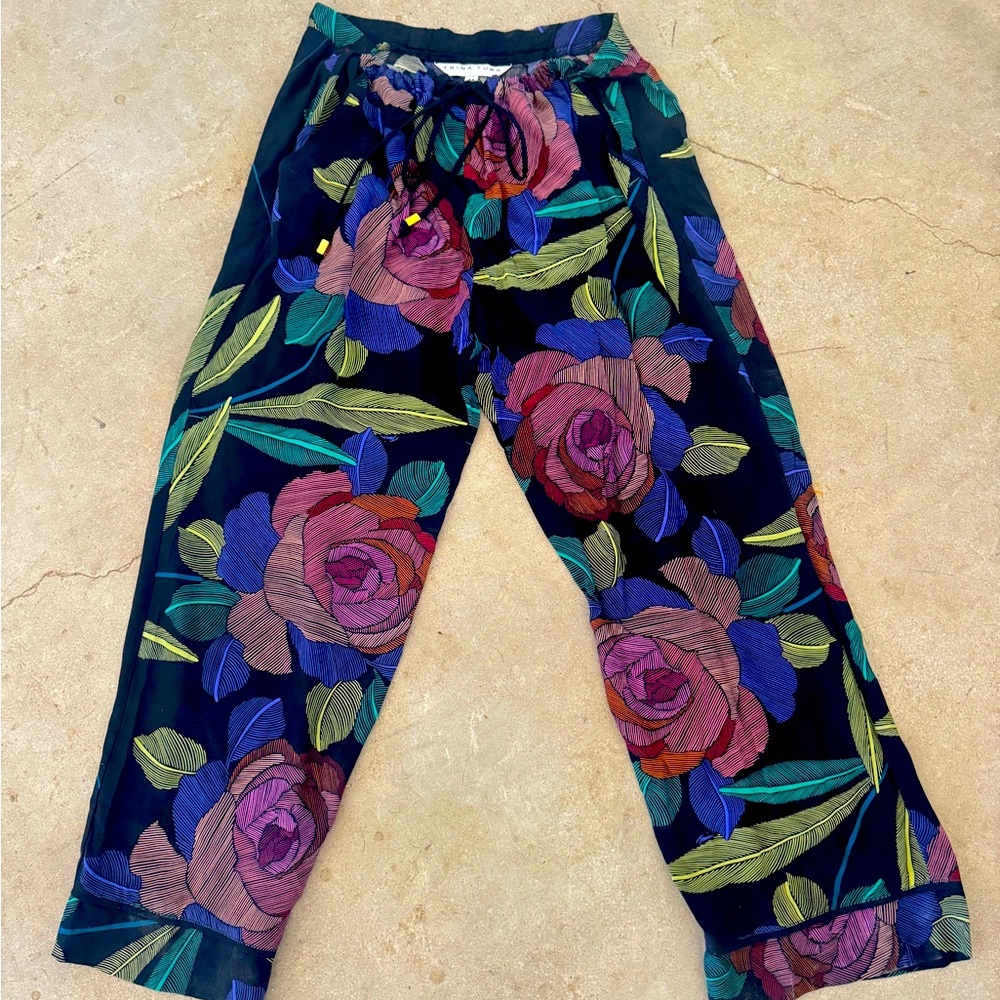 🌺 Trina Turk Floral Silk Pants – Size M – $50
